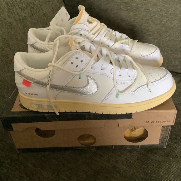 Air Jordan 1 low main image 4